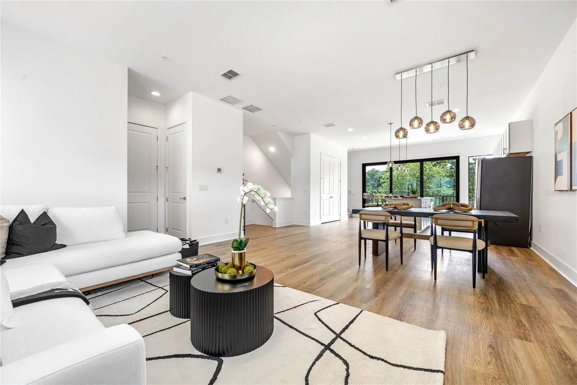 52 W Harding Street Orlando FL 32806