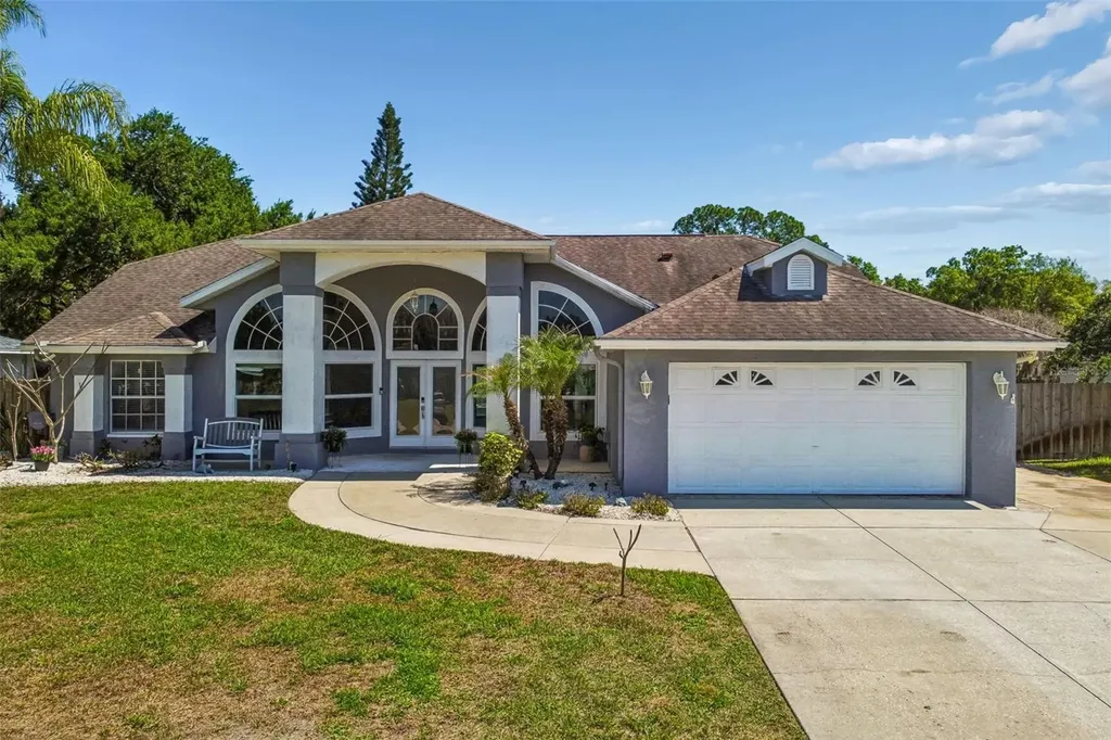 2900 Lake Saxon Drive Land O Lakes FL 34639