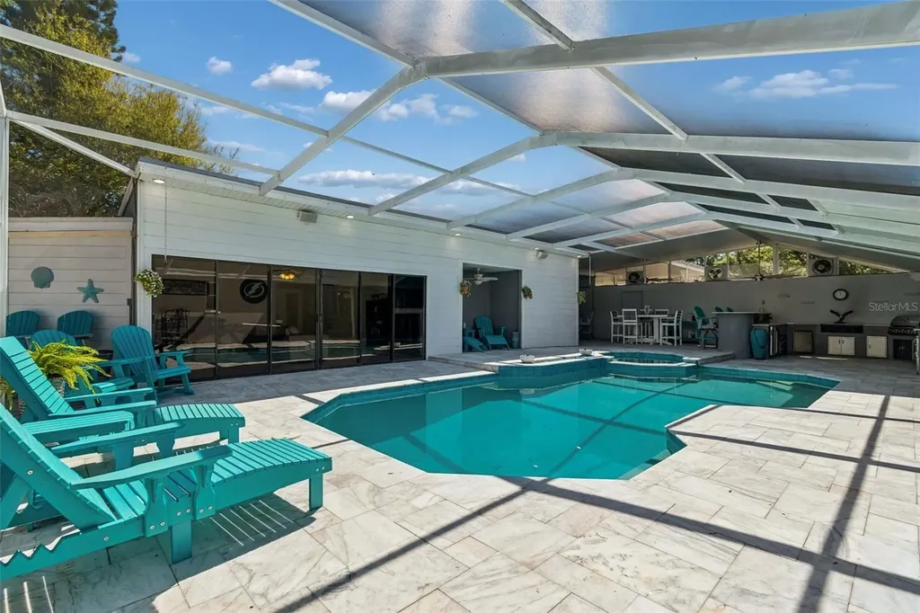 2900 Lake Saxon Drive Land O Lakes FL 34639