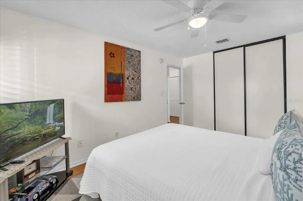 7 Escondido Circle Altamonte Springs FL 32701