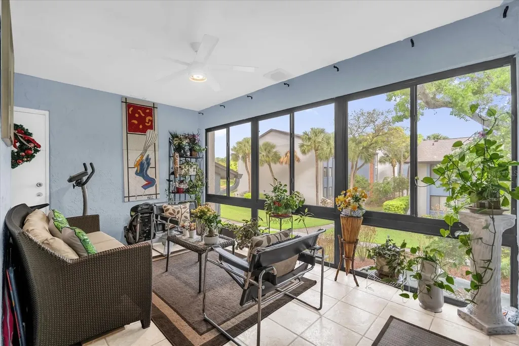 7 Escondido Circle Altamonte Springs FL 32701