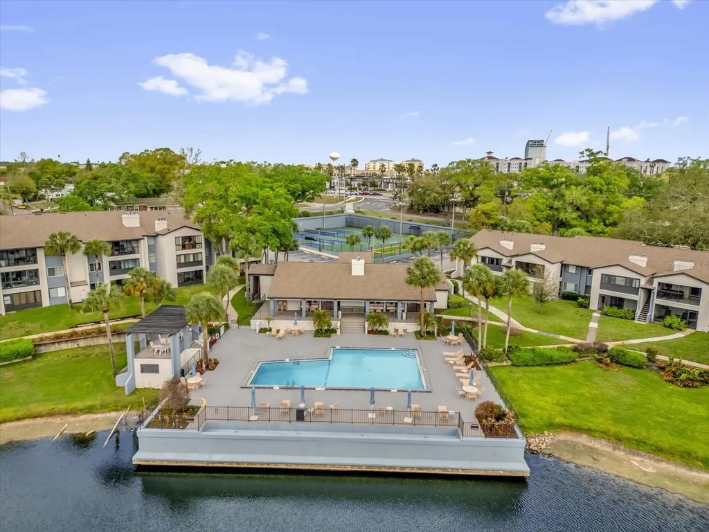 7 Escondido Circle Altamonte Springs FL 32701