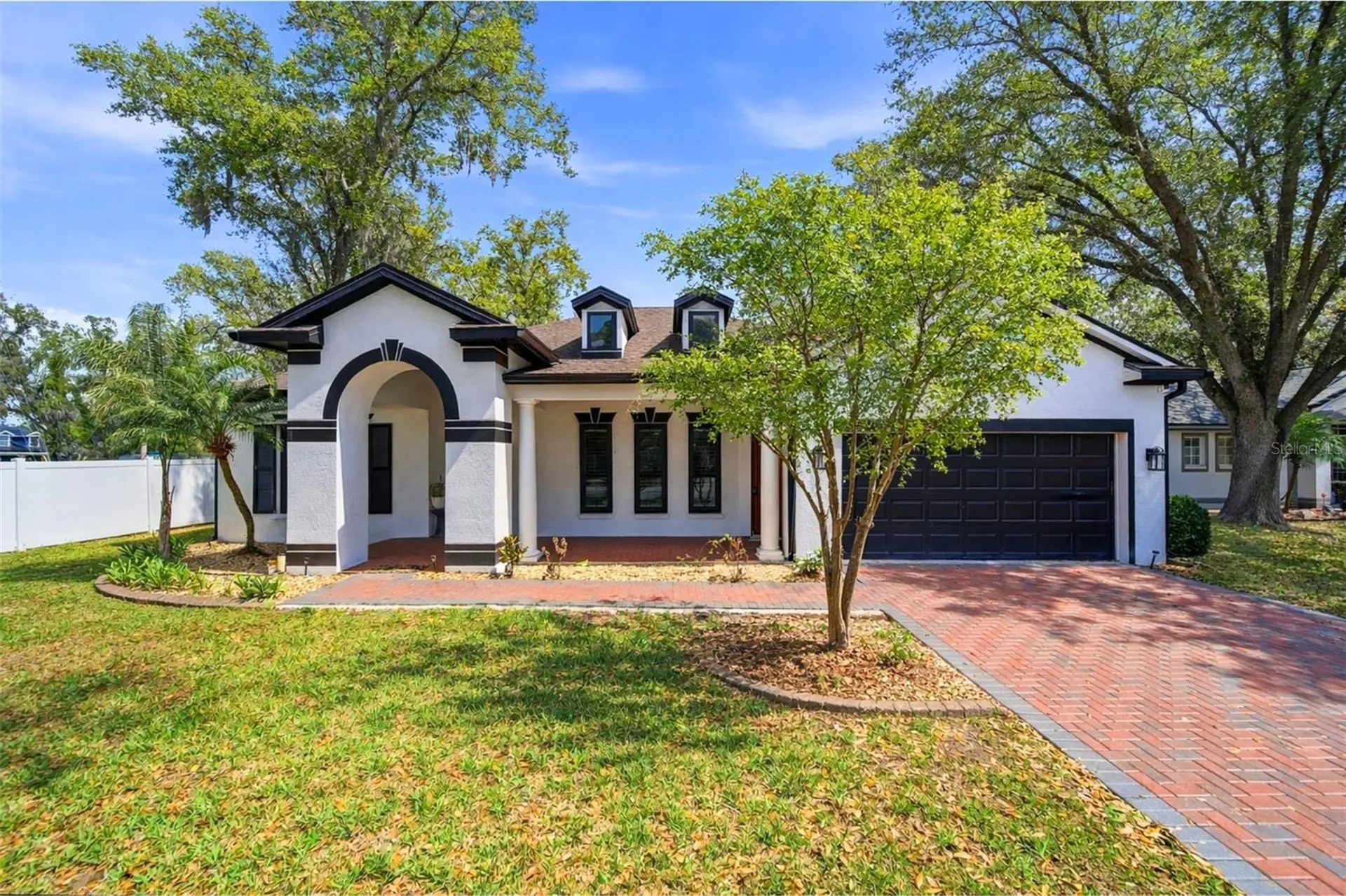 1605 Hidden Meadow Court Valrico FL 33594