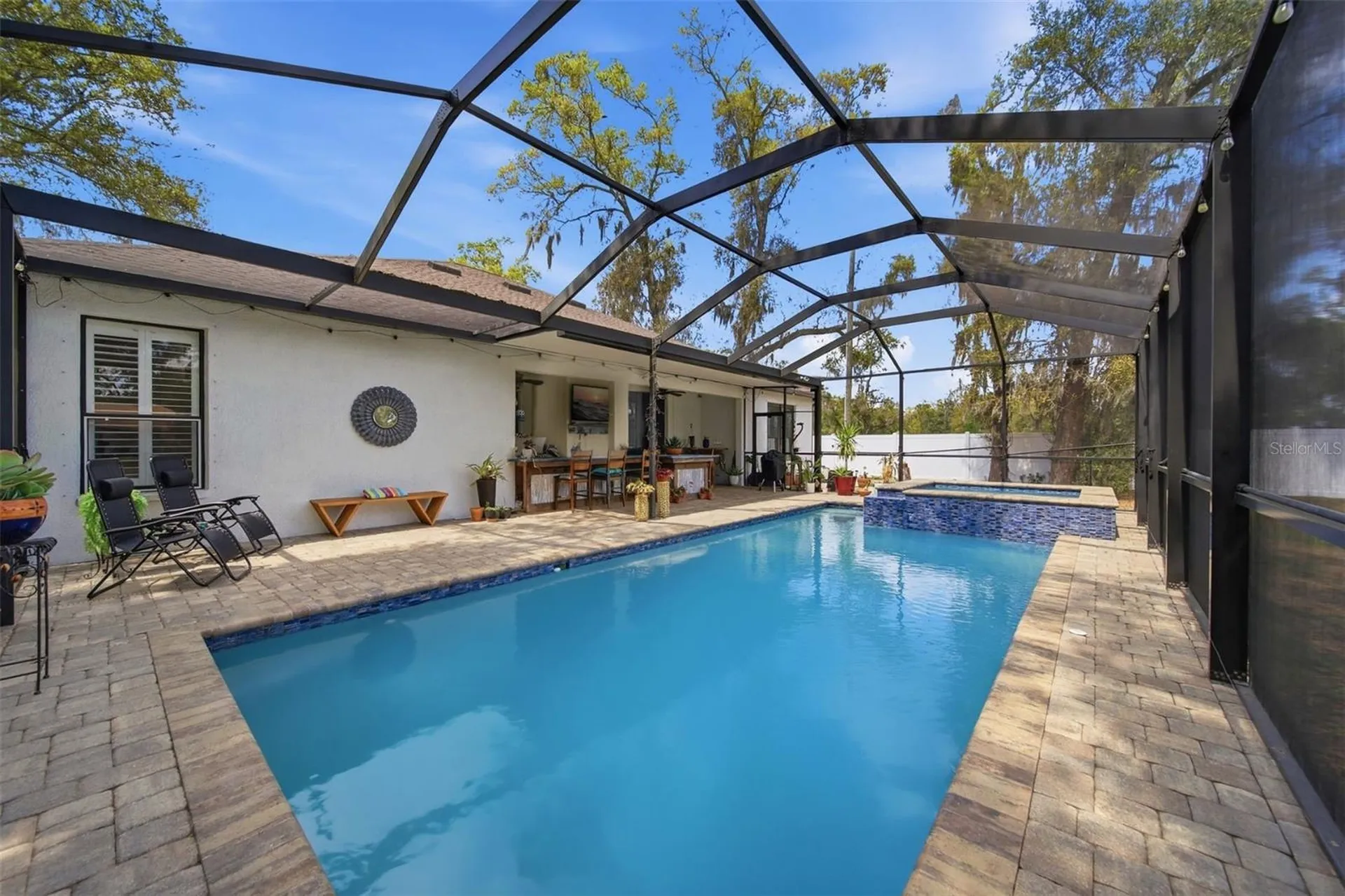 1605 Hidden Meadow Court Valrico FL 33594