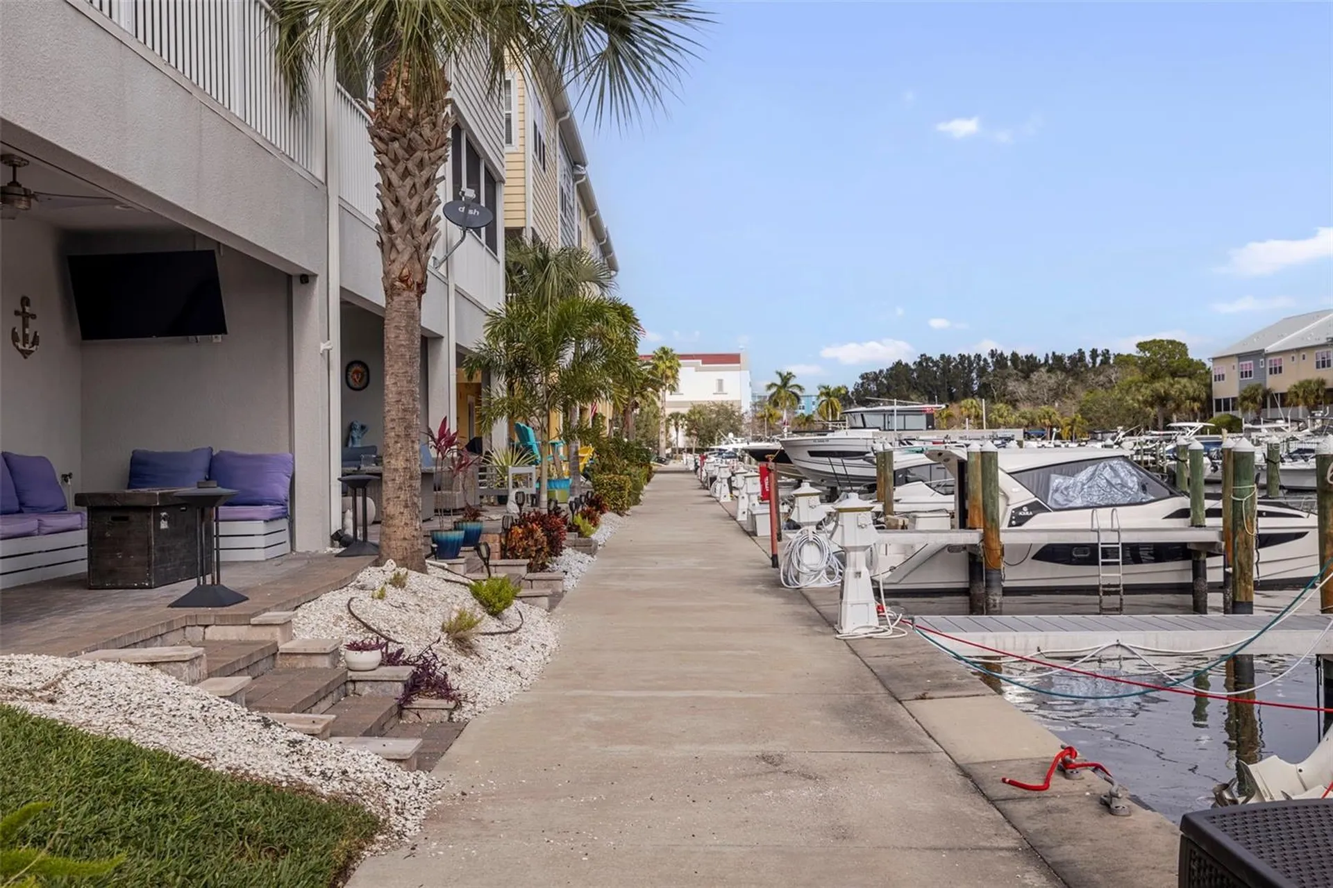 6064 Moorings Drive S St Petersburg FL 33712