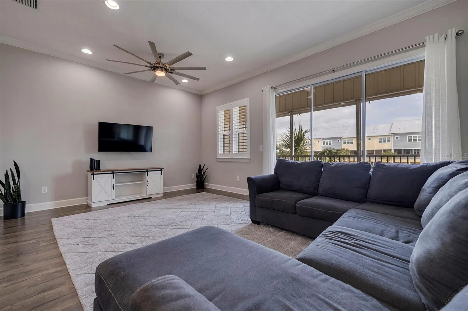 6064 Moorings Drive S St Petersburg FL 33712
