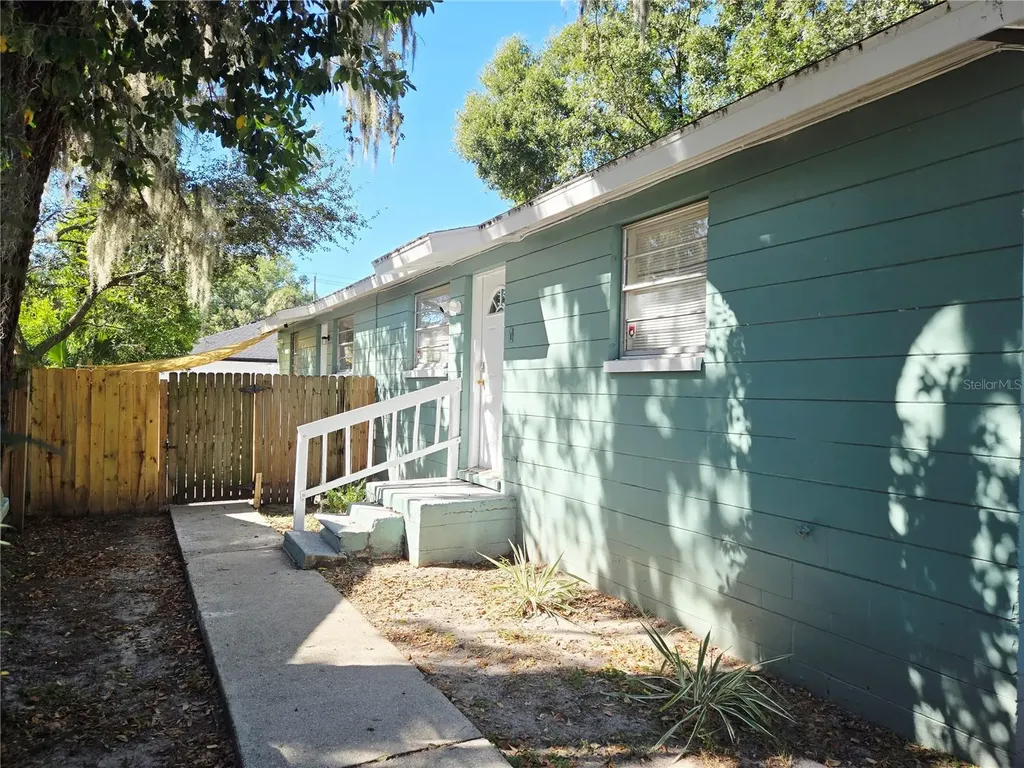 8204 N 13th Street Tampa FL 33604