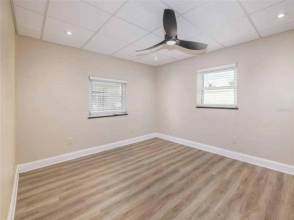 907 Hillside Terrace Brandon FL 33511