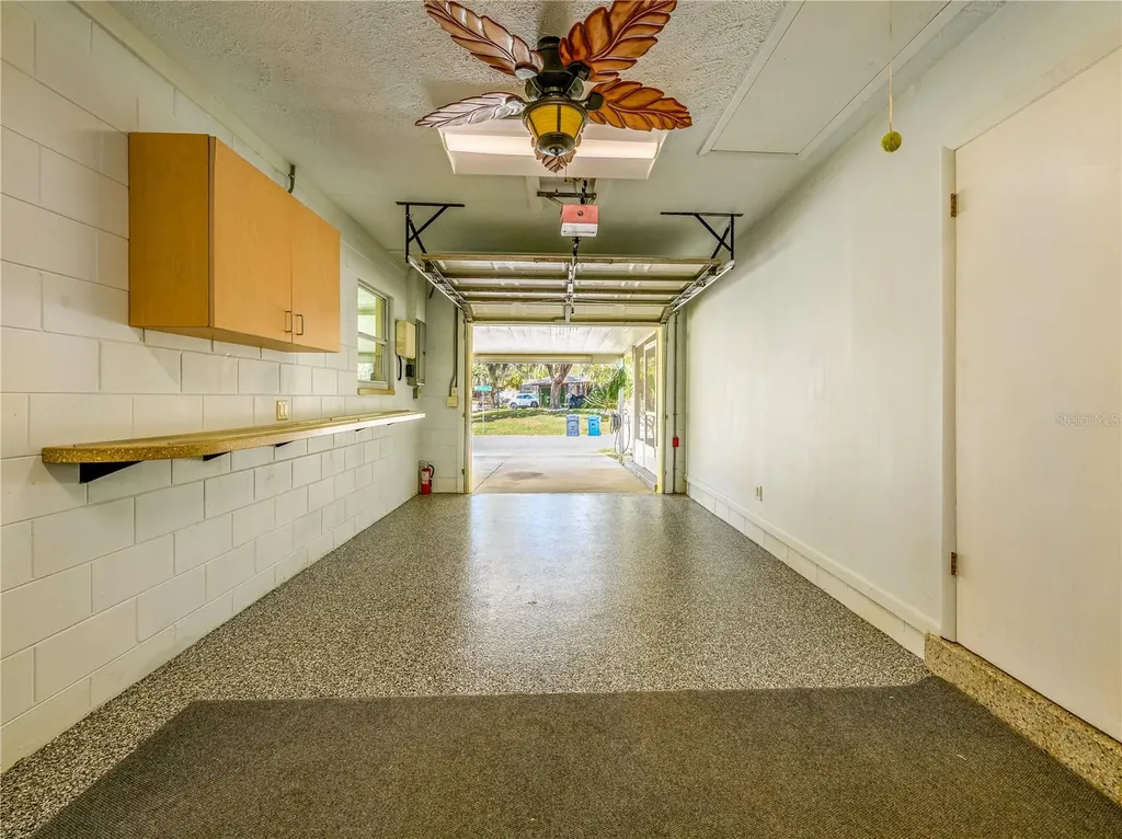 907 Hillside Terrace Brandon FL 33511