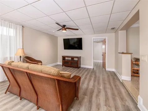 907 Hillside Terrace Brandon FL 33511