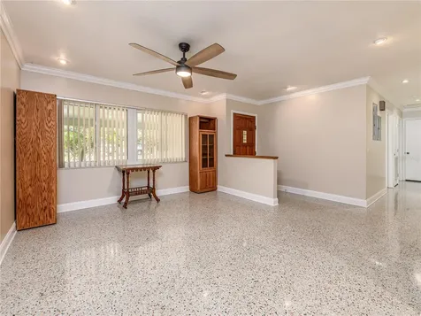 907 Hillside Terrace Brandon FL 33511