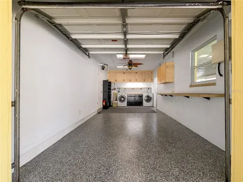 907 Hillside Terrace Brandon FL 33511