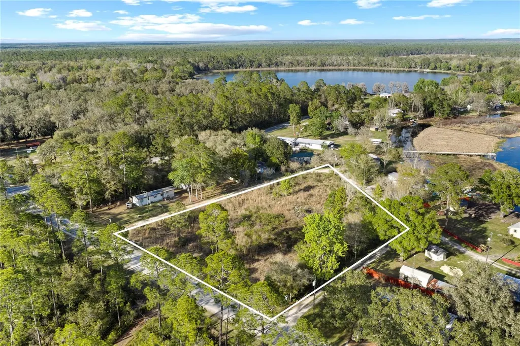 15025 NE 83rd Lane Silver Springs FL 34488