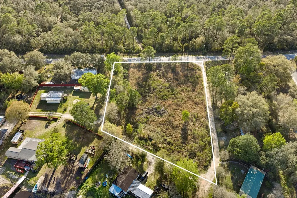 15025 NE 83rd Lane Silver Springs FL 34488