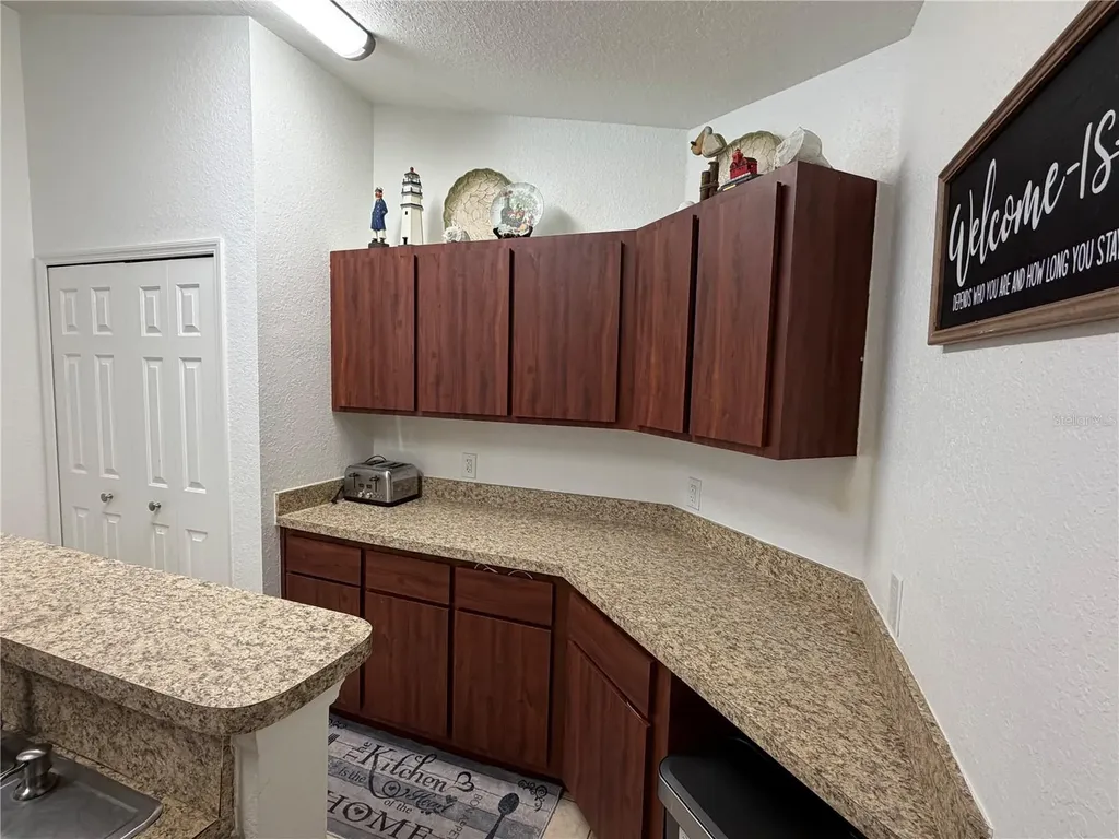 16105 SE 89 Court Summerfield FL 34491