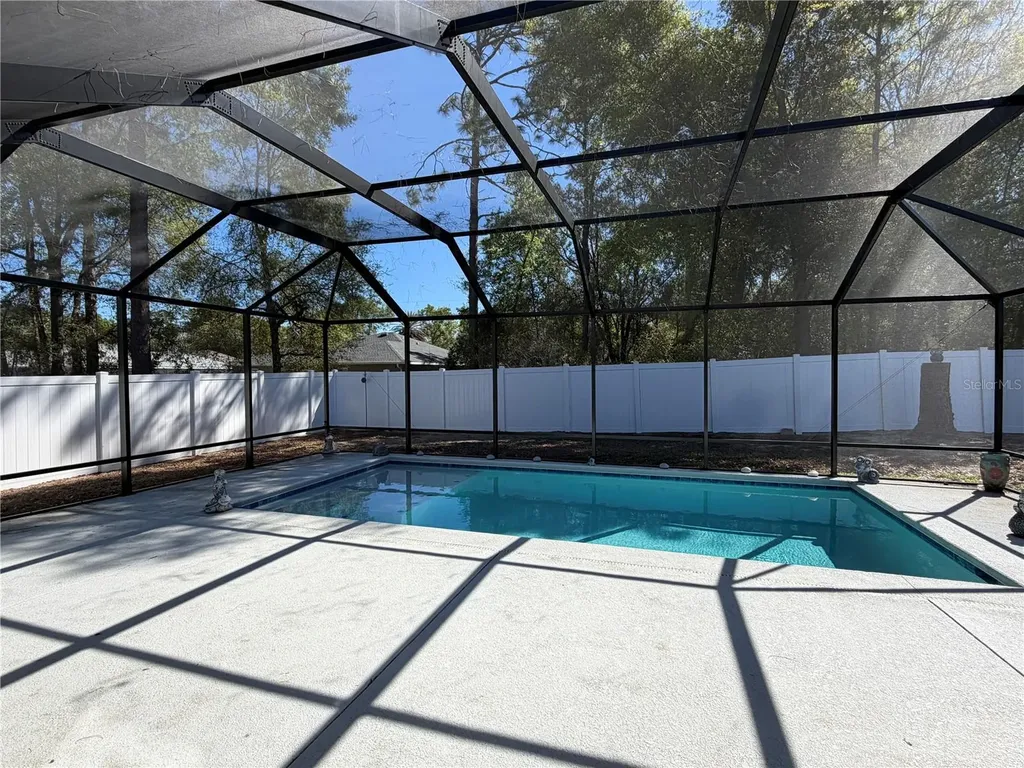 16105 SE 89 Court Summerfield FL 34491