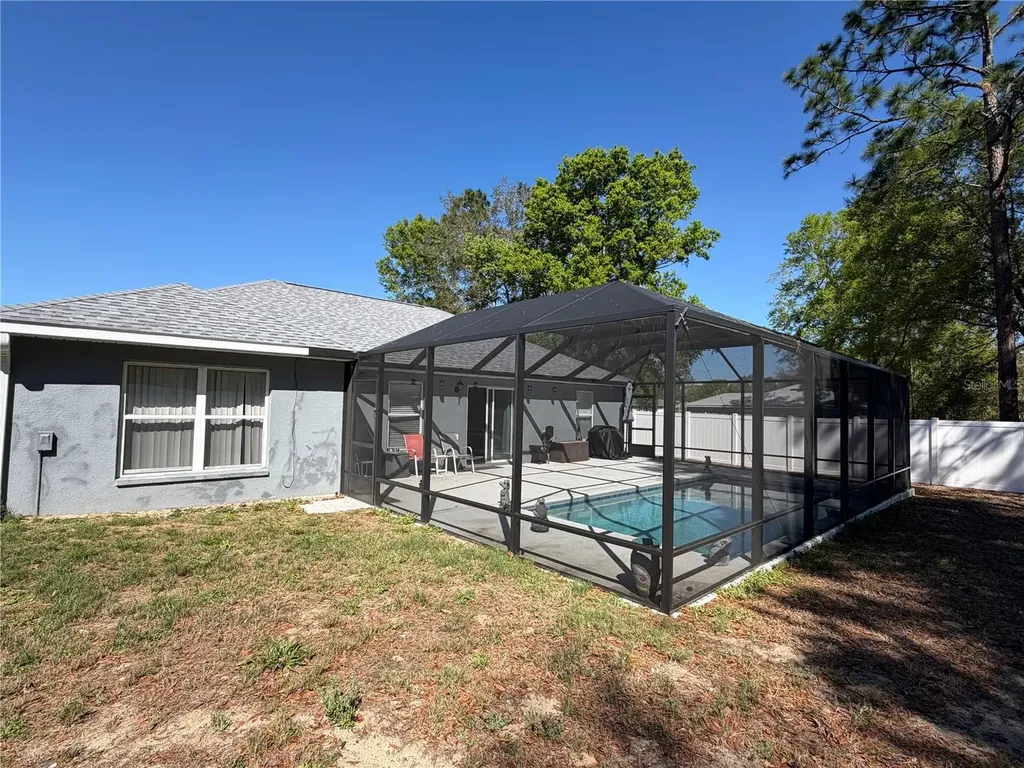 16105 SE 89 Court Summerfield FL 34491
