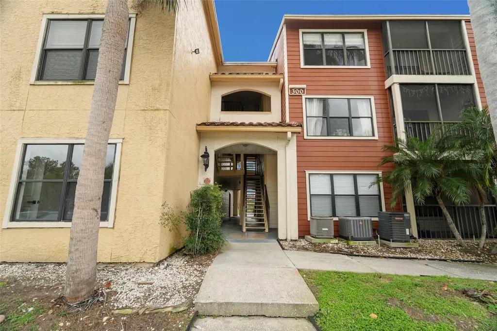 11901 4th Street N St Petersburg FL 33716