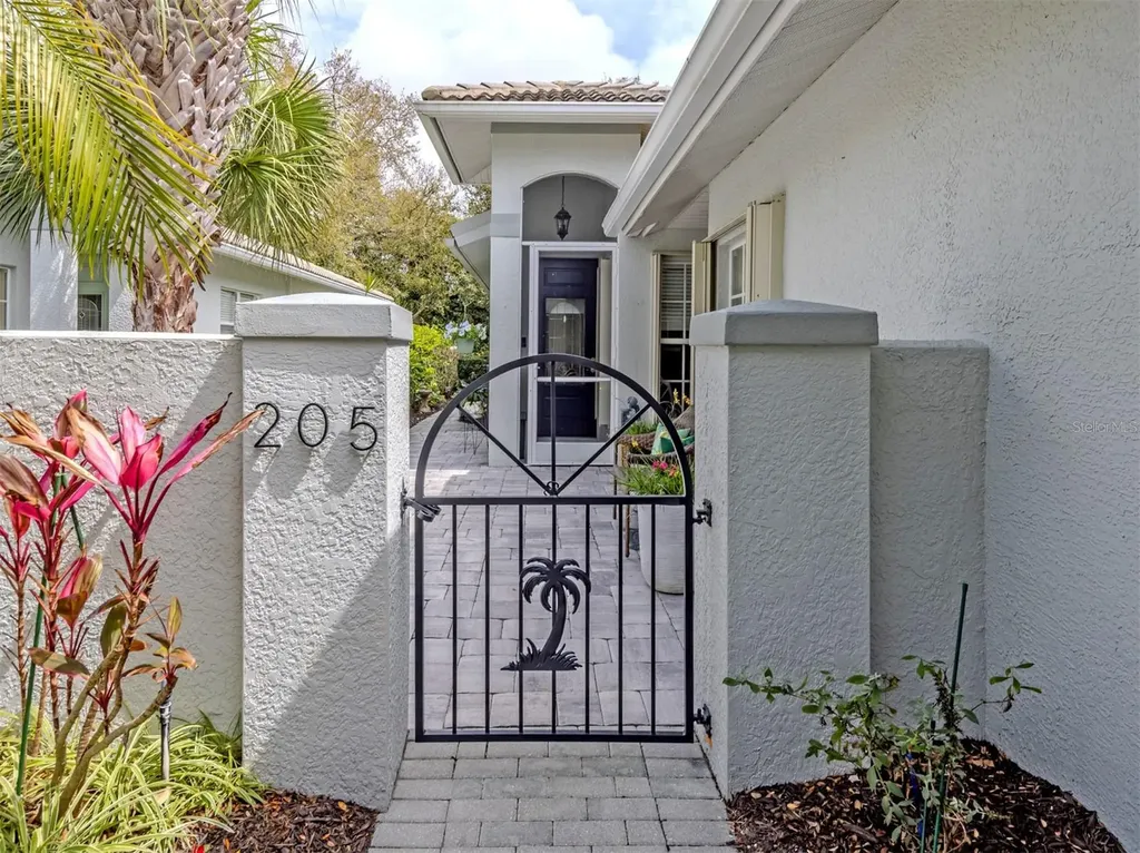 205 Reclinata Circle Venice FL 34292
