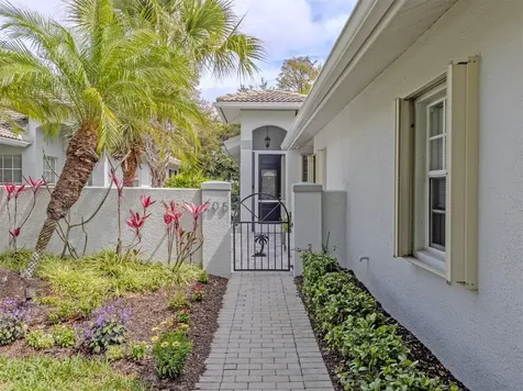 205 Reclinata Circle Venice FL 34292