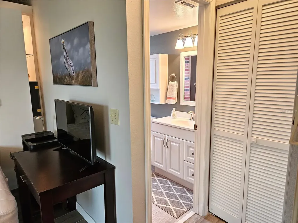 435 Cerromar Lane Venice FL 34293