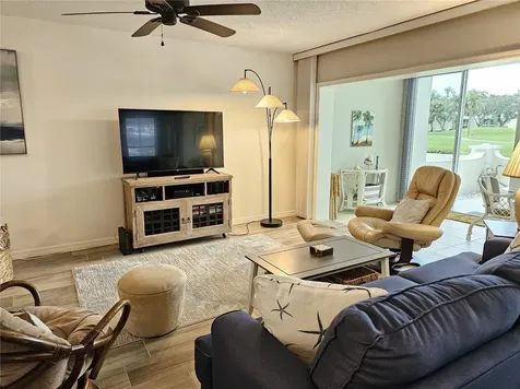435 Cerromar Lane Venice FL 34293