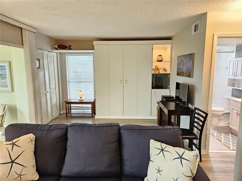 435 Cerromar Lane Venice FL 34293
