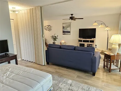 435 Cerromar Lane Venice FL 34293