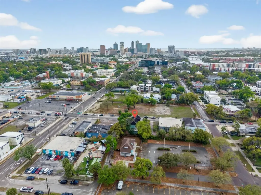 105 W Columbus Drive Tampa FL 33602