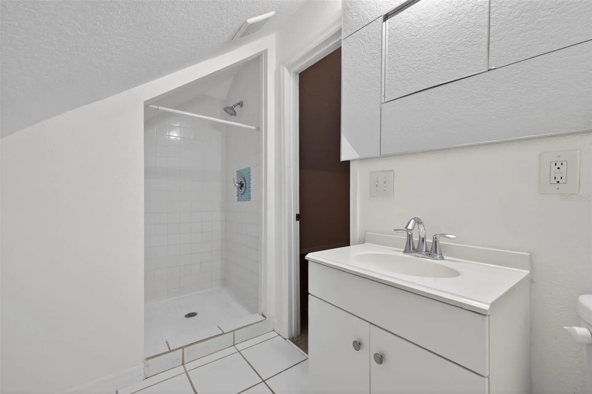 105 W Columbus Drive Tampa FL 33602