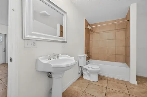 105 W Columbus Drive Tampa FL 33602