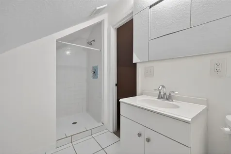 105 W Columbus Drive Tampa FL 33602