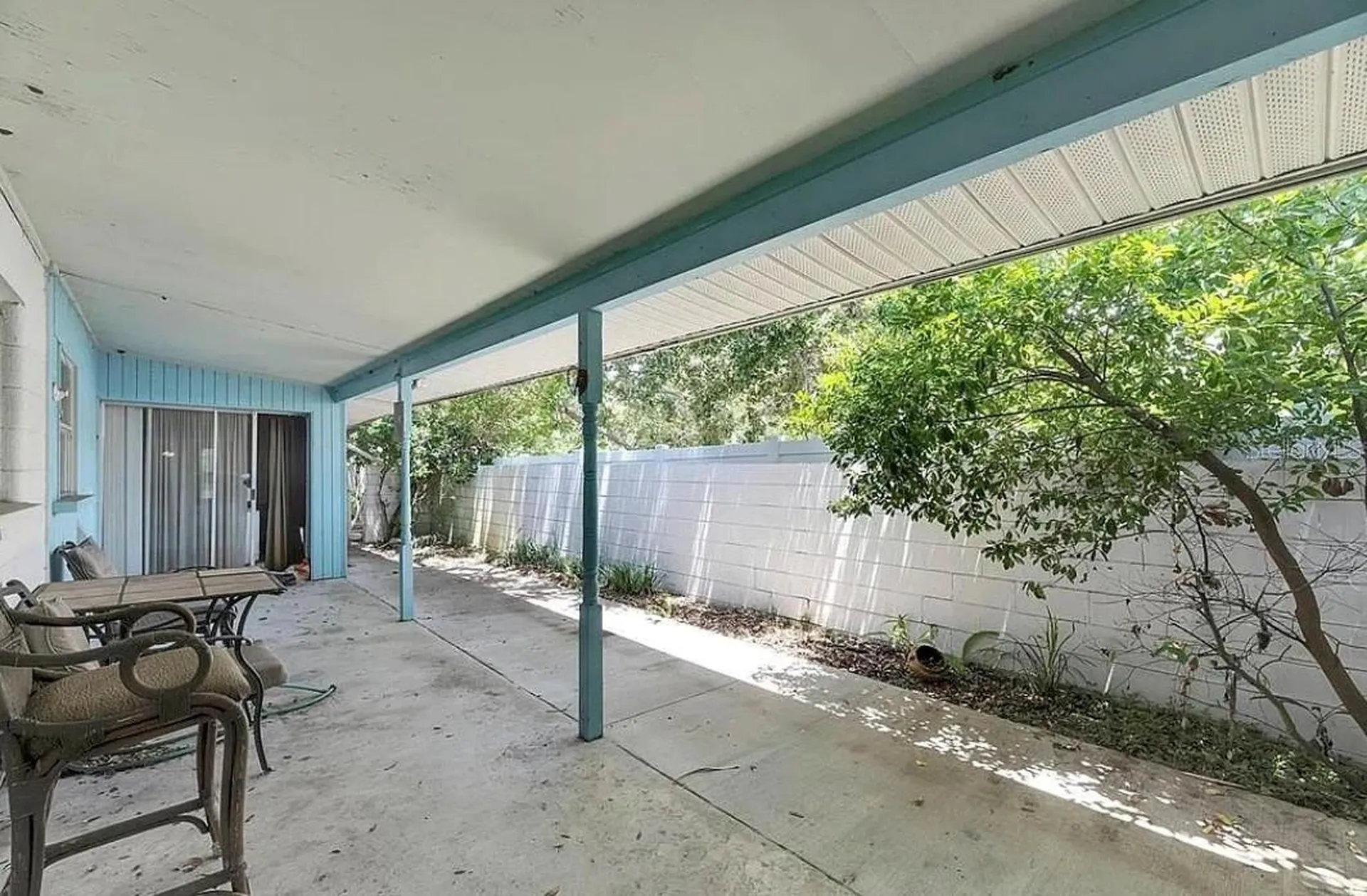 2695 S East Avenue Sarasota FL 34239
