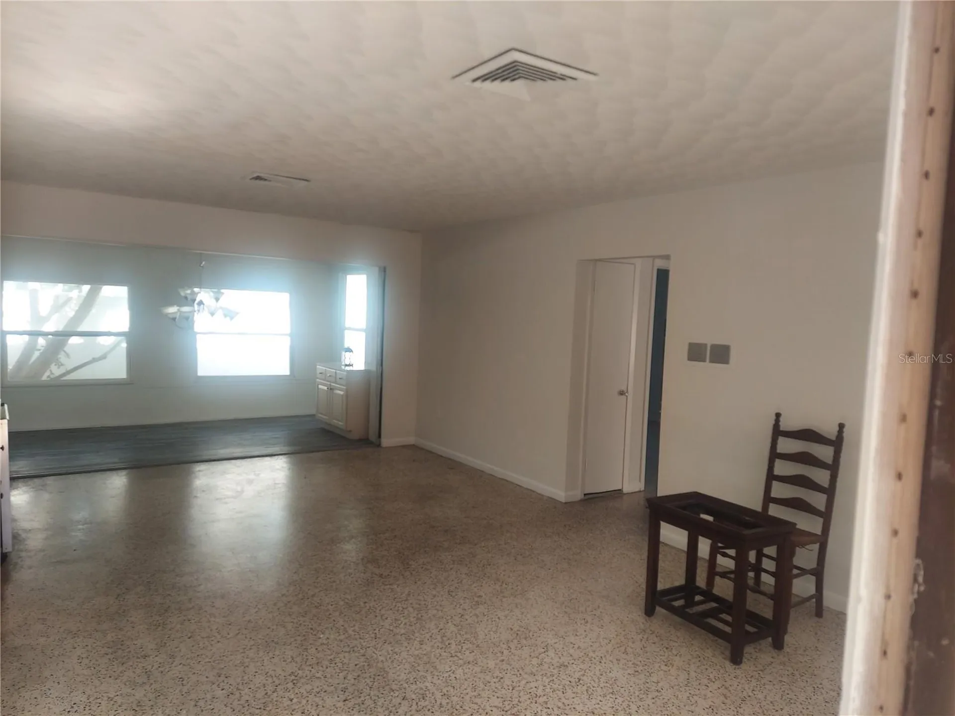 2695 S East Avenue Sarasota FL 34239