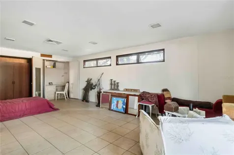 2695 S East Avenue Sarasota FL 34239