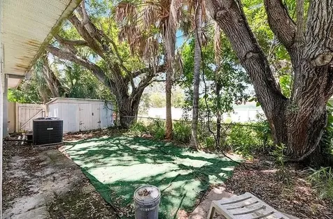 2695 S East Avenue Sarasota FL 34239