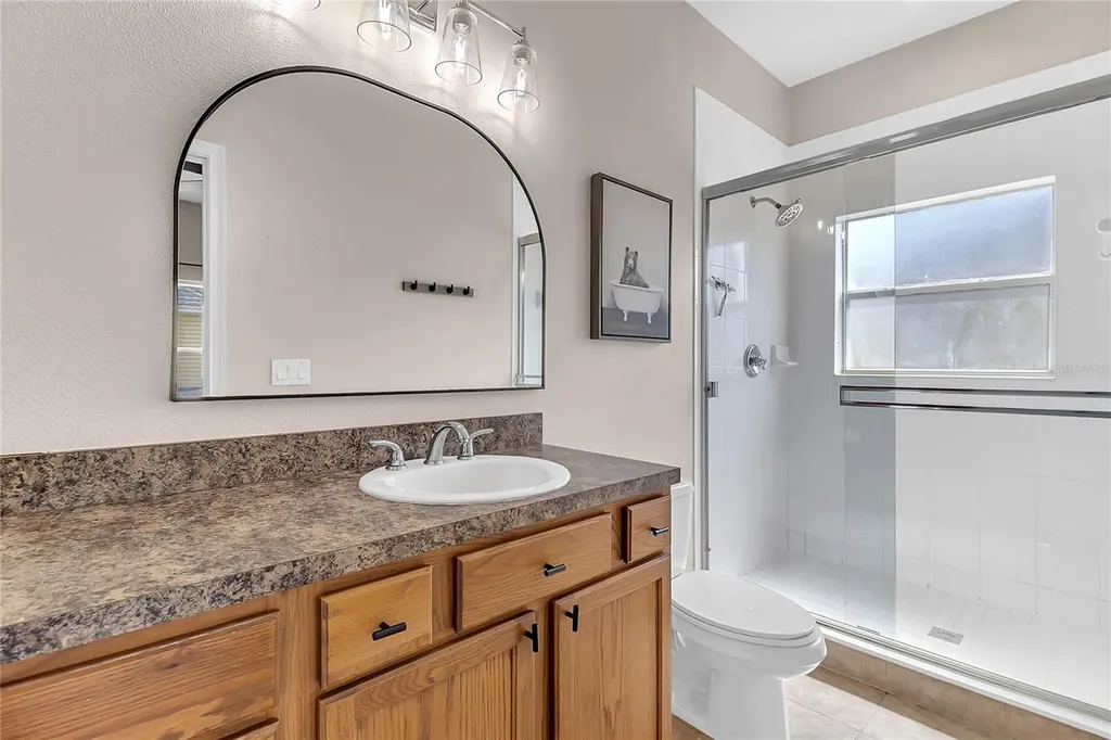 28 W Esther Street Orlando FL 32806