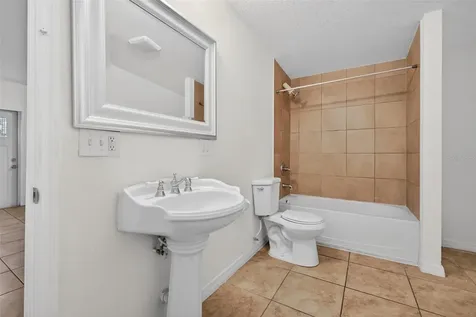 105 W Columbus Drive Tampa FL 33602