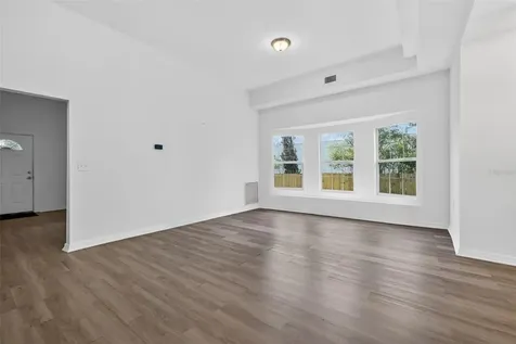 105 W Columbus Drive Tampa FL 33602