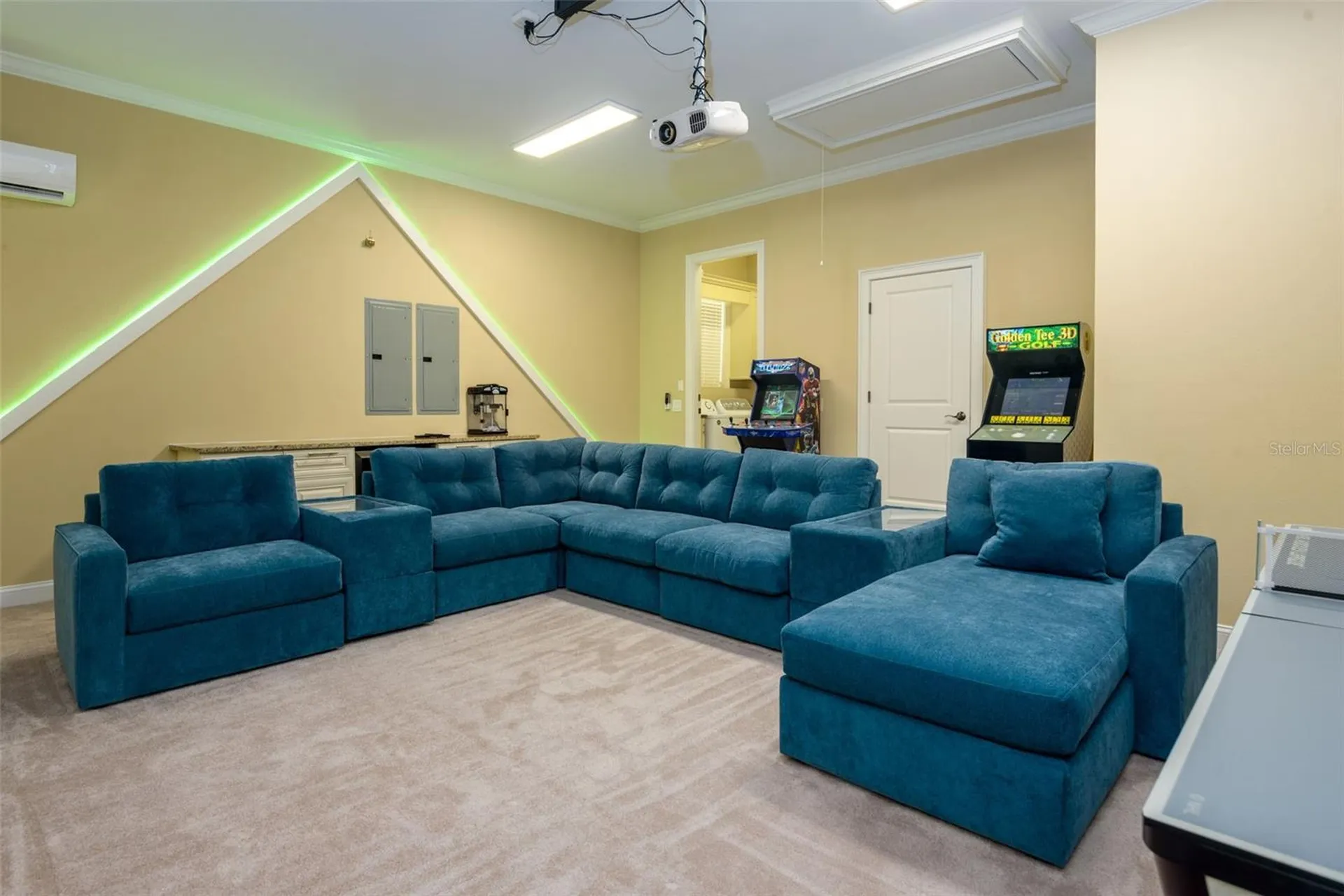 7398 Gathering Court Reunion FL 34747