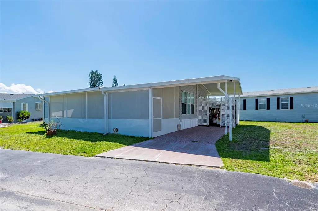 1000 Kings Highway Port Charlotte FL 33980