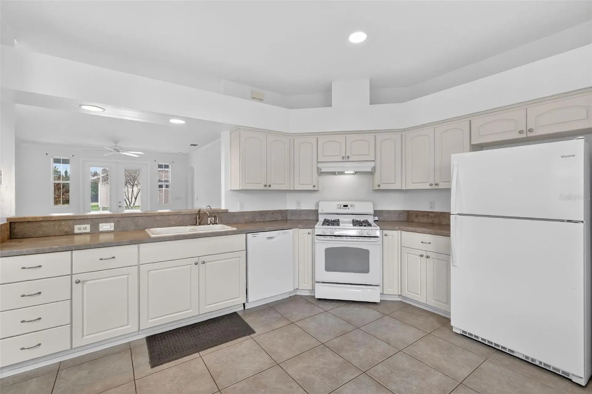 27106 Greenfly Orchid Lane Leesburg FL 34748