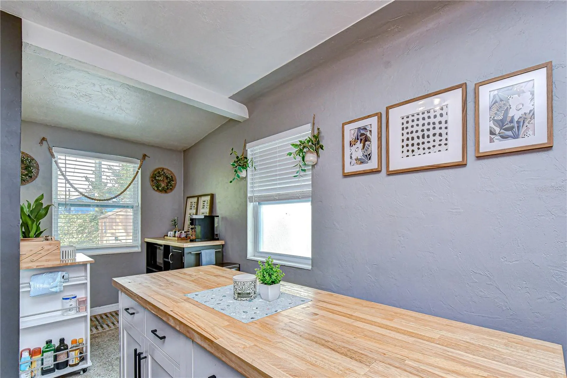 1611 28th Street S St Petersburg FL 33712
