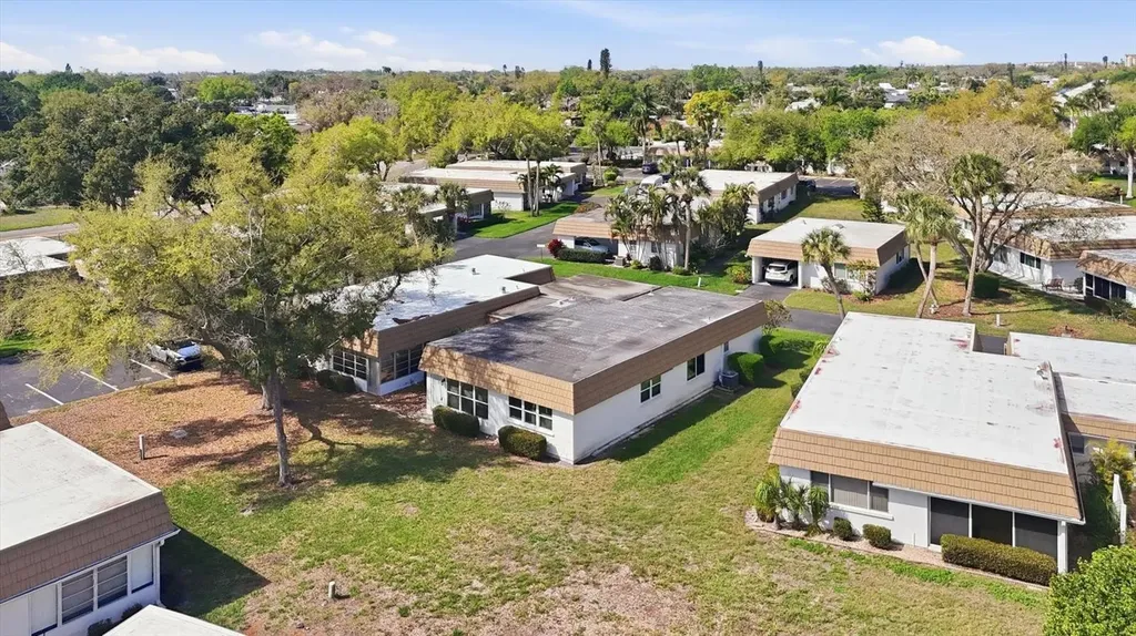 2713 Riverbluff Court Sarasota FL 34231