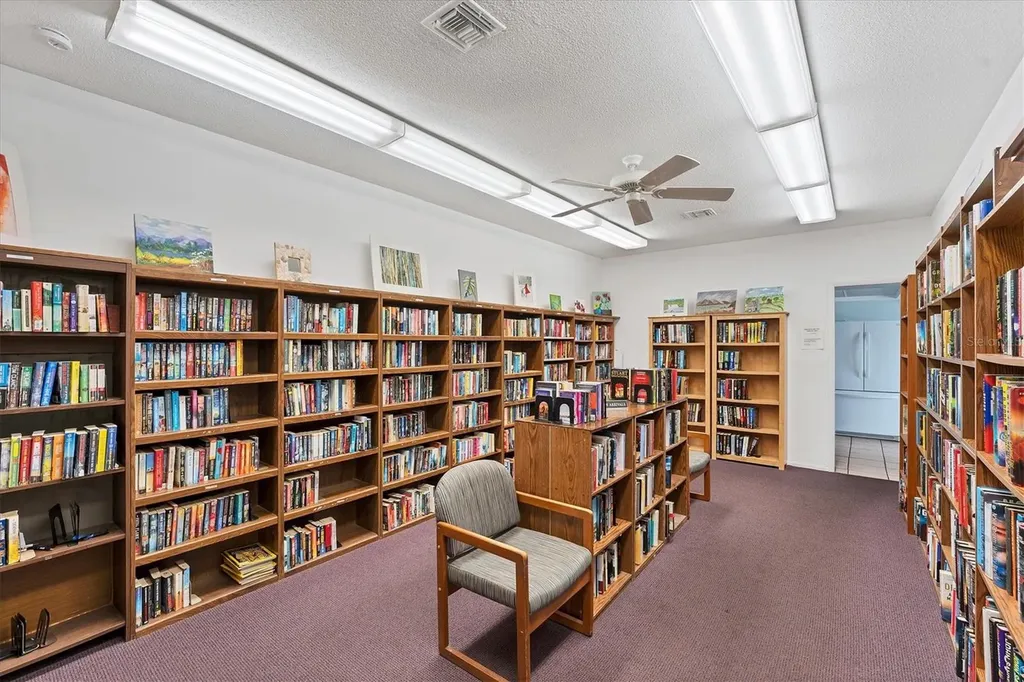 2713 Riverbluff Court Sarasota FL 34231