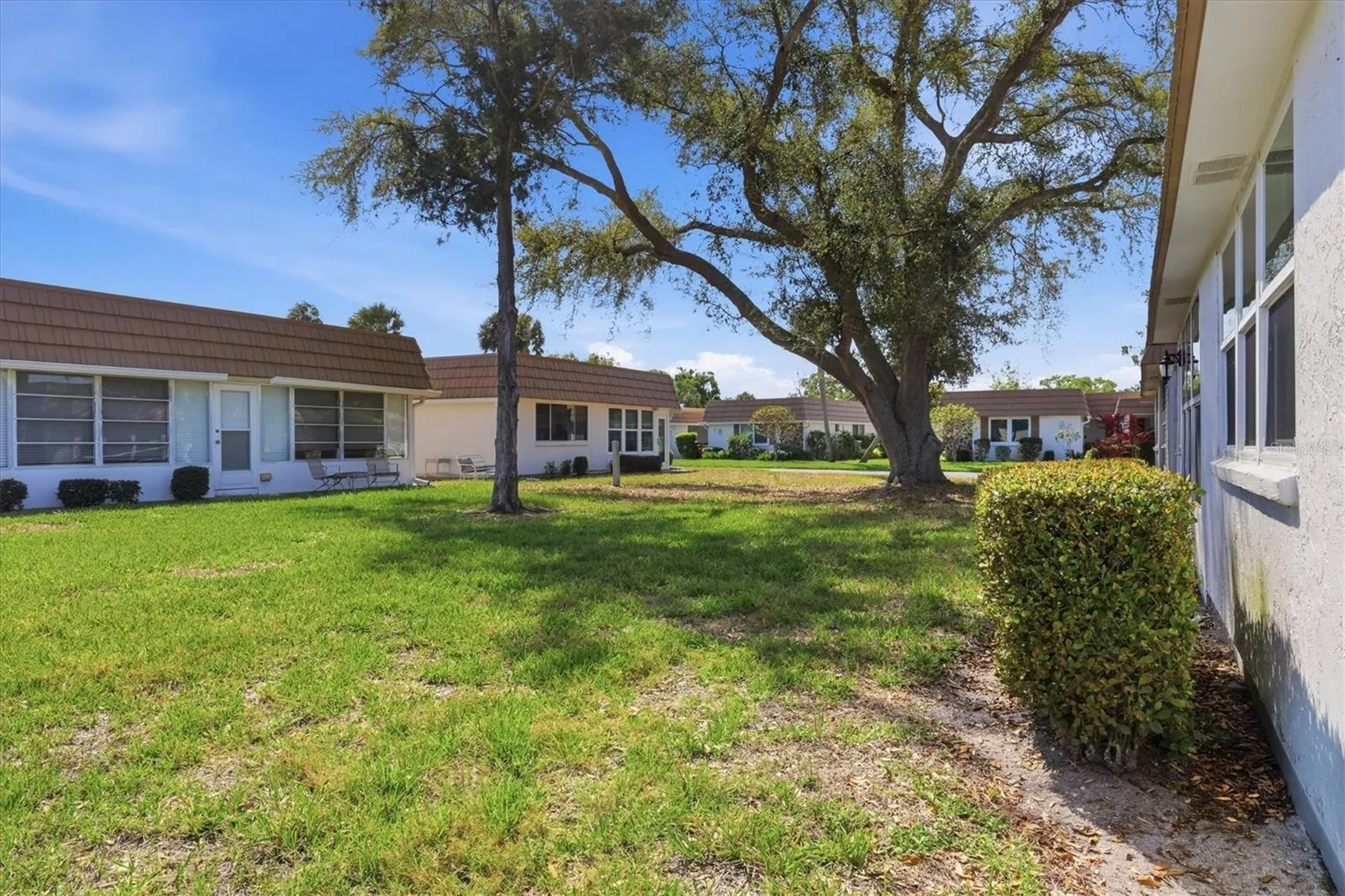 2713 Riverbluff Court Sarasota FL 34231