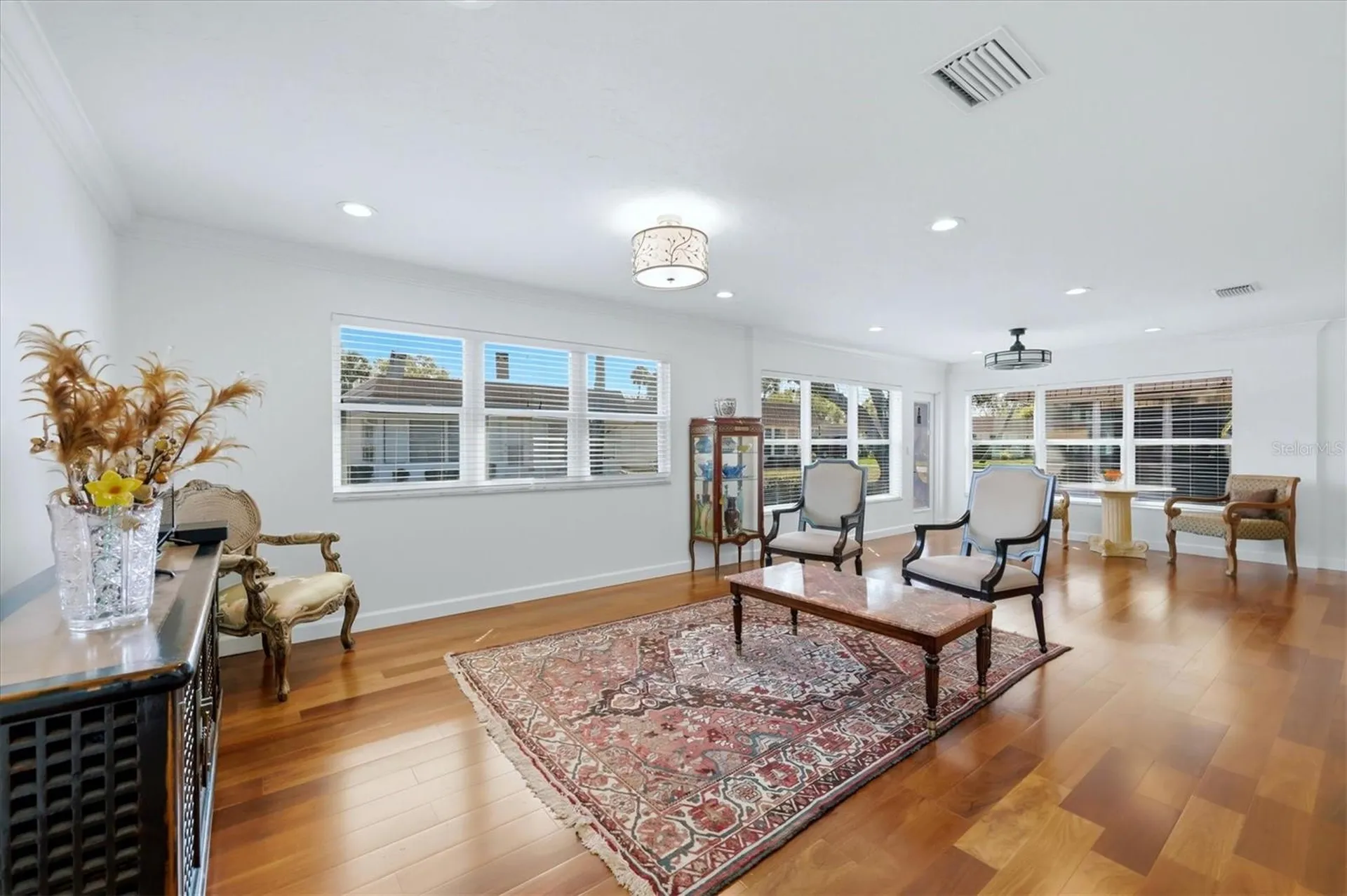 2713 Riverbluff Court Sarasota FL 34231