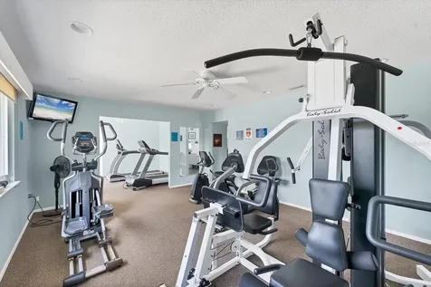 2713 Riverbluff Court Sarasota FL 34231
