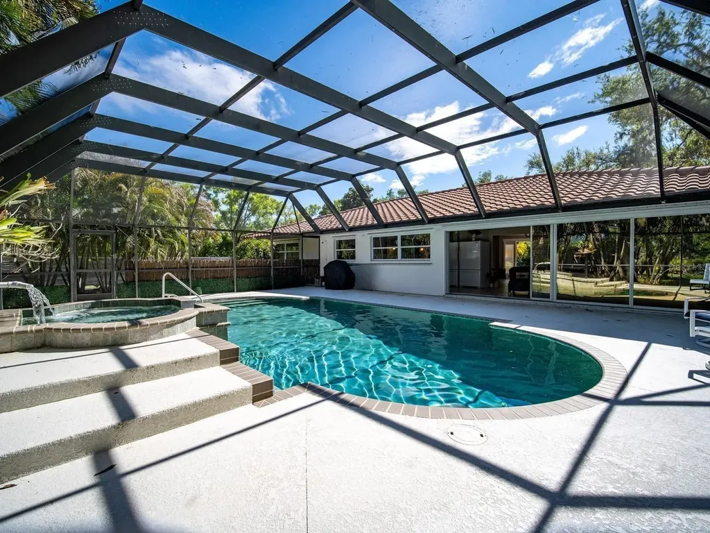 7311 Proctor Road Sarasota FL 34241