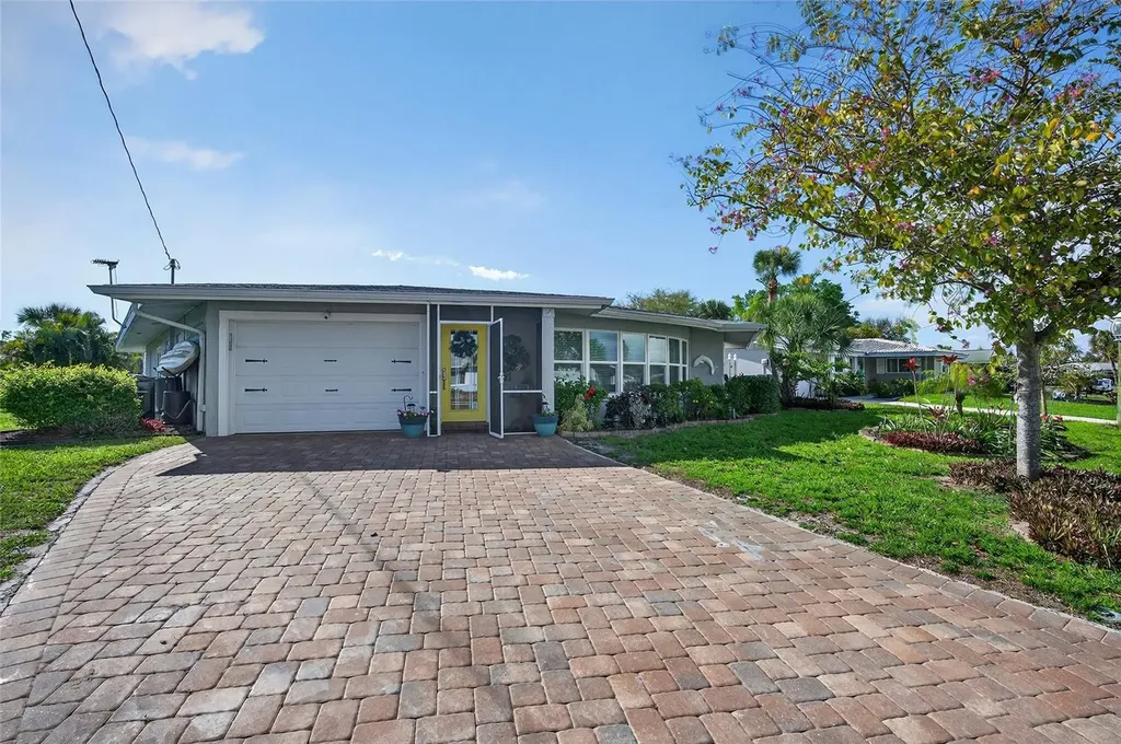 1660 La Gorce Drive Venice FL 34293